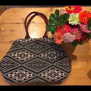 NWT Atenti Kilim Molly bag with suede handles